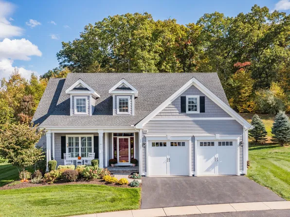 130 Victoria Drive, Cheshire, CT 06410