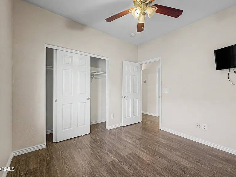 525 N Miller Rd #228 — Photo 21