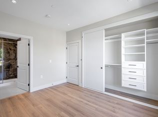 2166 E 42nd Ave #1, Vancouver, BC V5P 1L8