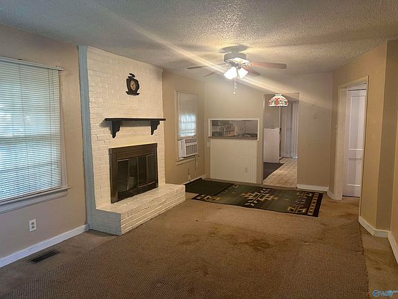 5th image of 1513 Stevens Ave NE