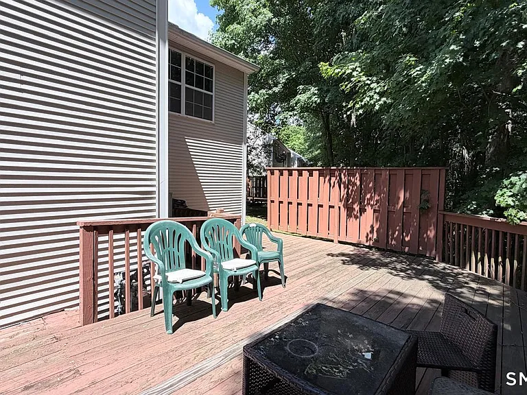 3409 Whitney Ave #6 — Photo 26