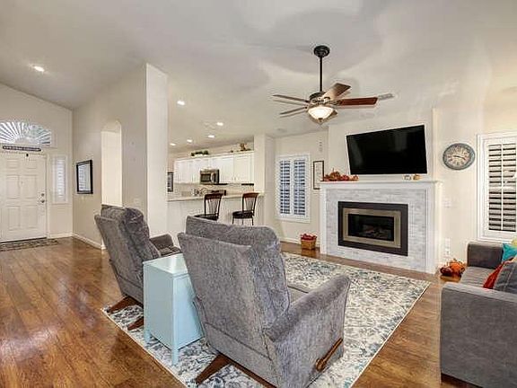 4th image of 7133 Clearview Way