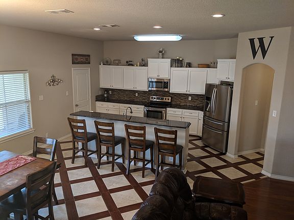 5th image of 10020 Sunny Side Ln