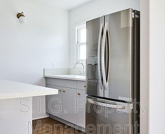 5th image of 2191 El Sereno Ave #5