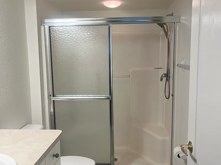 1111 Yosemite Dr — Photo 12