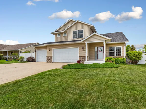2570 Fox Hollow Ln, Owatonna, MN 55060