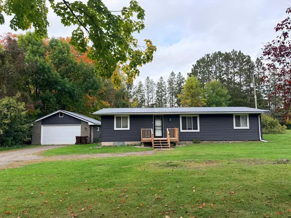 560 E Isle St, Isle, MN 56342