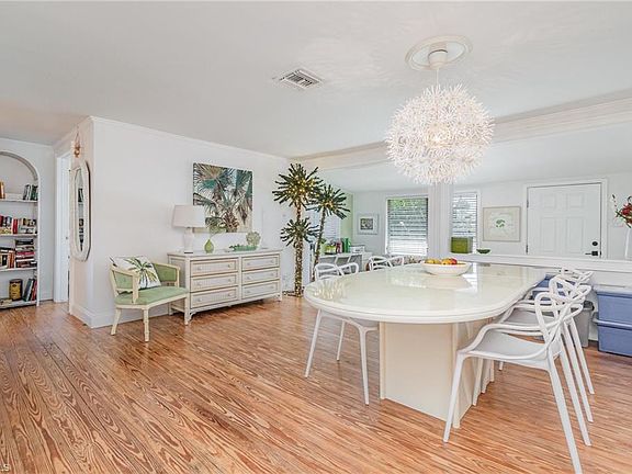 5th image of 10881 Citrus DR