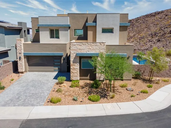 318 Shaded Canyon Dr, Henderson, NV 89012