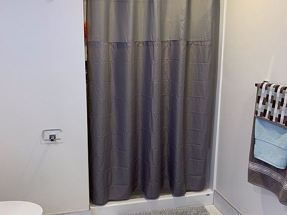 5th image of 725 Branch Ave #1435