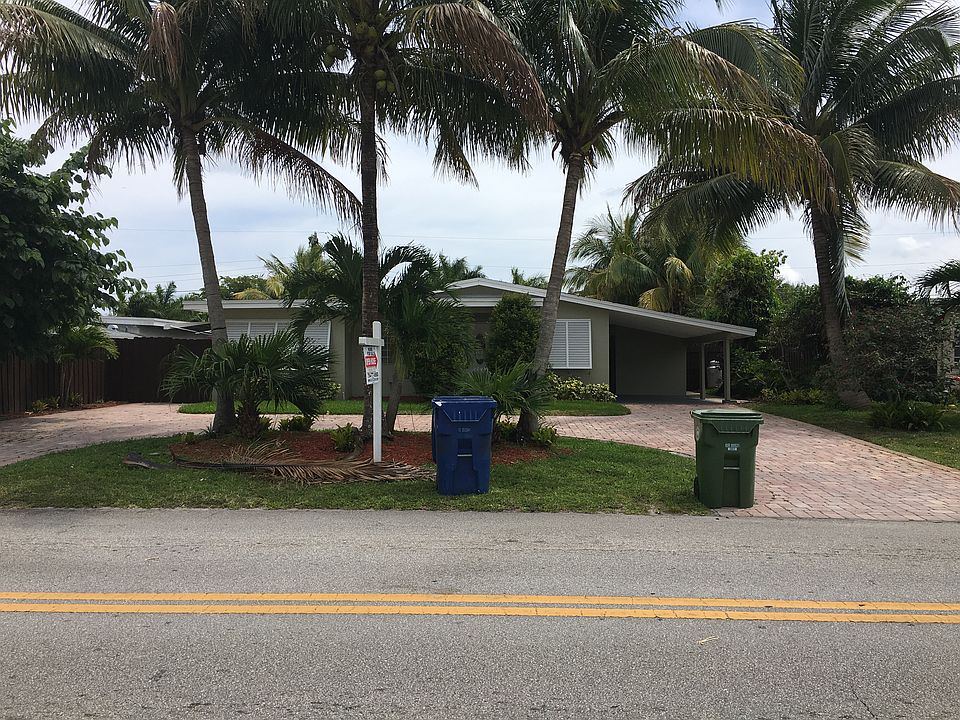 1st image of 632 NW 29th St