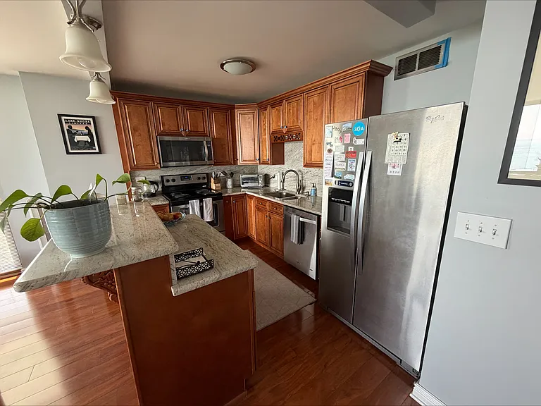 1850 N Clark St #2207 — Photo 11