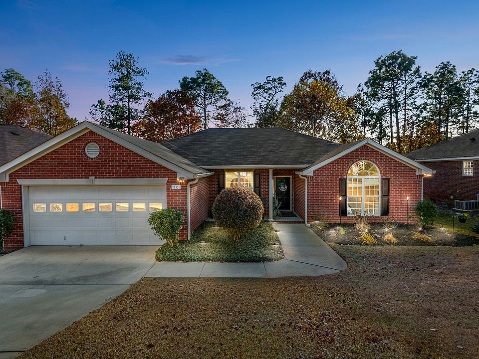 1st image of 10 Weyanoke Ct