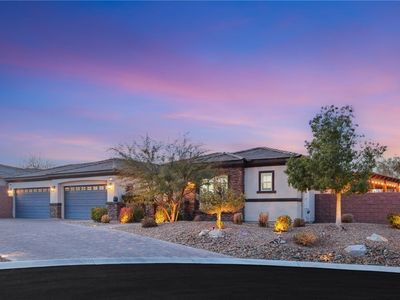7165 N Grand Canyon Dr, Las Vegas, NV, 89149