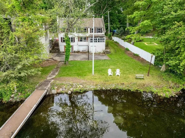 6 Ridgewood Rd, Webster, MA 01570