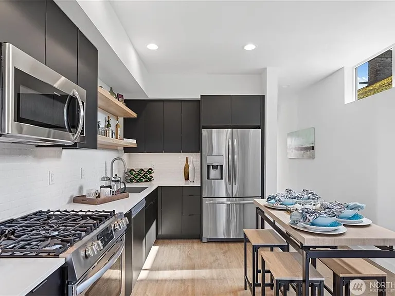 3307 Wetmore Ave S #A — Photo 10