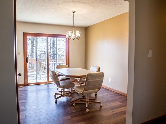 3rd image of 4800 N Yorkshire Ct