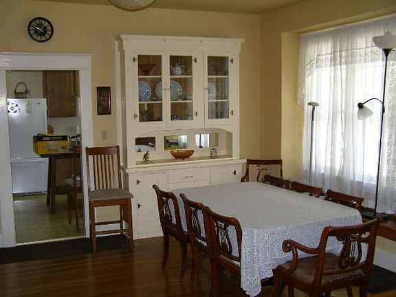 5th image of 235 N Bellevue Ave