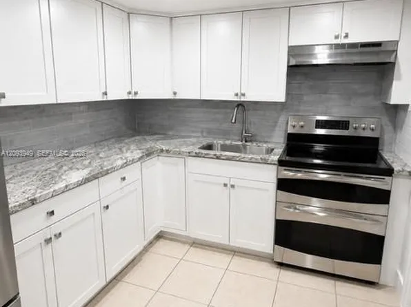 14180 SW 84th St, Miami, FL