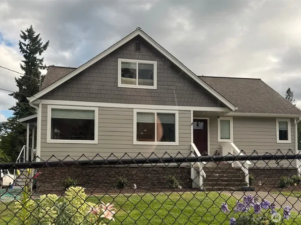 7376 E Maple Street, Port Orchard, WA 98366