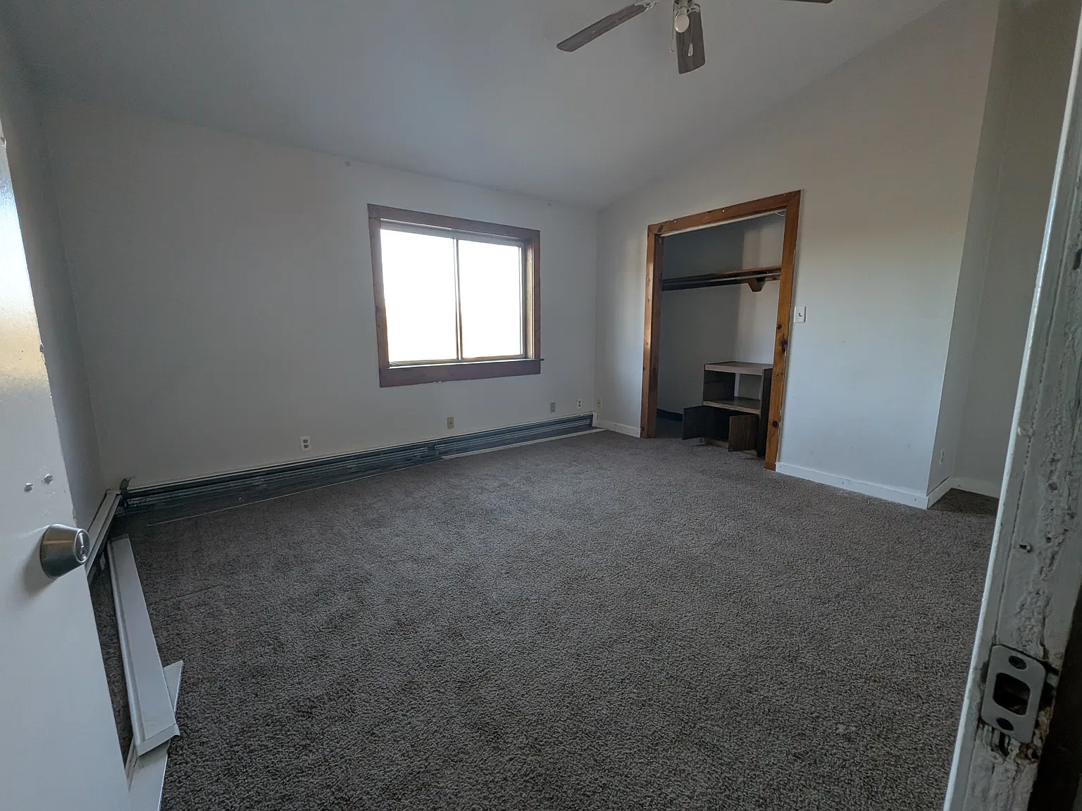 2 bed, 1.5 bath, 1200 sqft, $1,200 — Photo 3