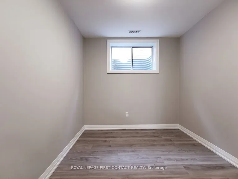 193 Hanmer St E #BASEMENT — Photo 4