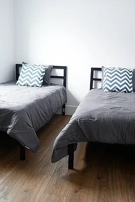 Rented by Highline Residential | media 47