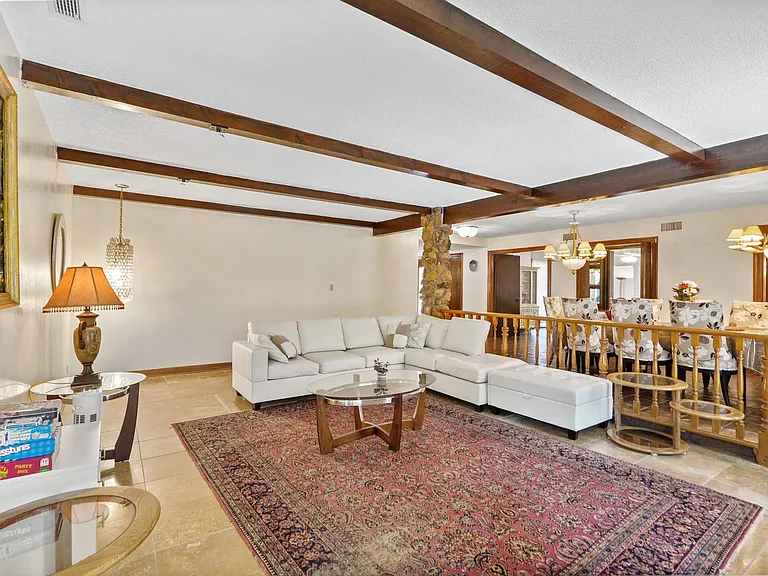 10307 Donna Ave — Photo 33