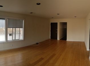 8061 Greenridge Dr #35, Oakland, CA 94605