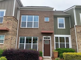 3245 Bending Birch Pl, Charlotte, NC 28206