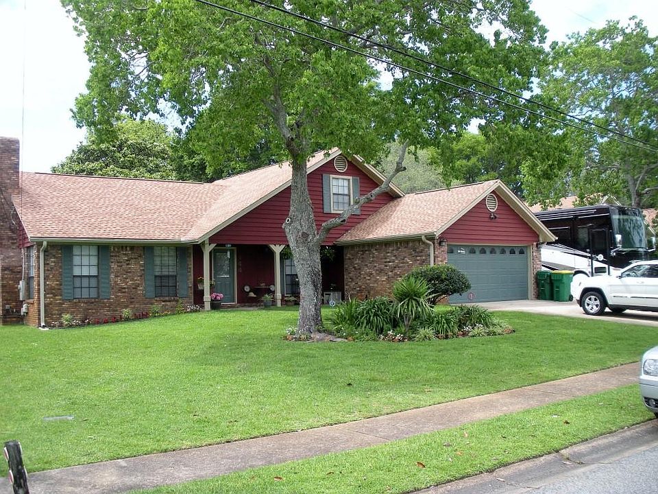 1st image of 144 Scottsdale Dr