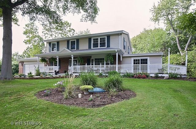 1st image of 36W526 Hickory Hollow Dr