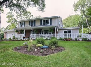 36W526 Hickory Hollow Dr, Dundee, IL