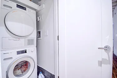 Rented by Urbane Brokerage