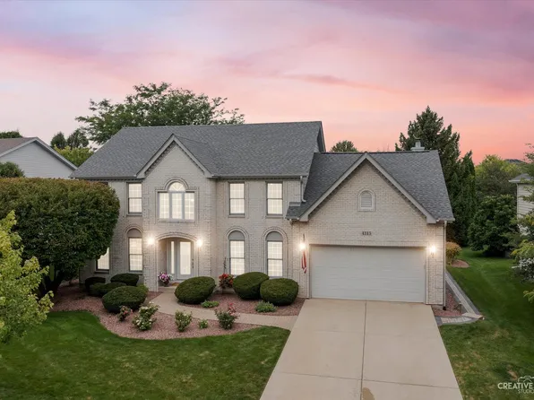 4315 Dairymans Cir, Naperville, IL 60564