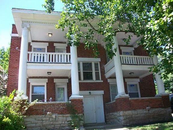 4th image of 4328 Troost Ave #3