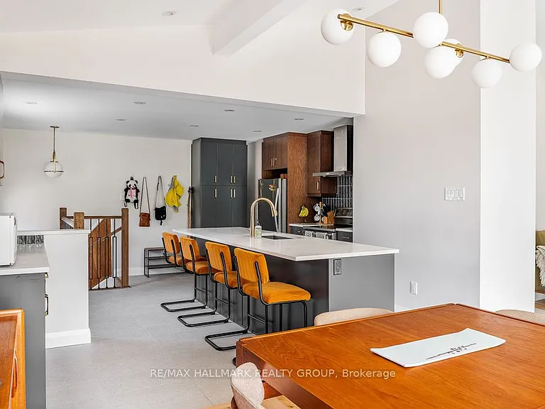 199 Lennox Park Ave — Photo 9