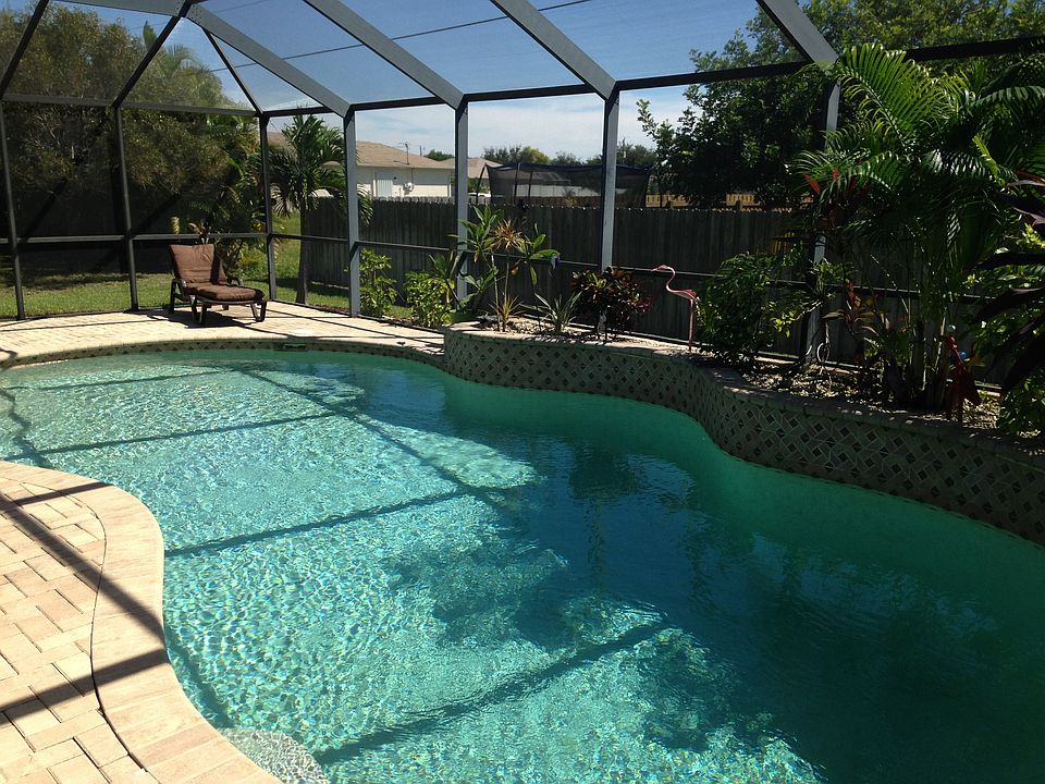 SW CAPE BEAUTIFUL HOME WITH POOL