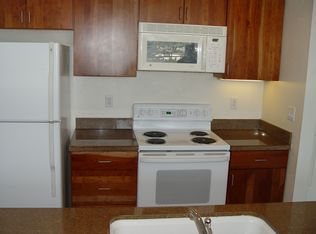 1280 Del Monte Ave #1280D03, Monterey, CA 93940