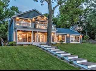 S107W34838 S Shore Dr, Mukwonago, WI 53149