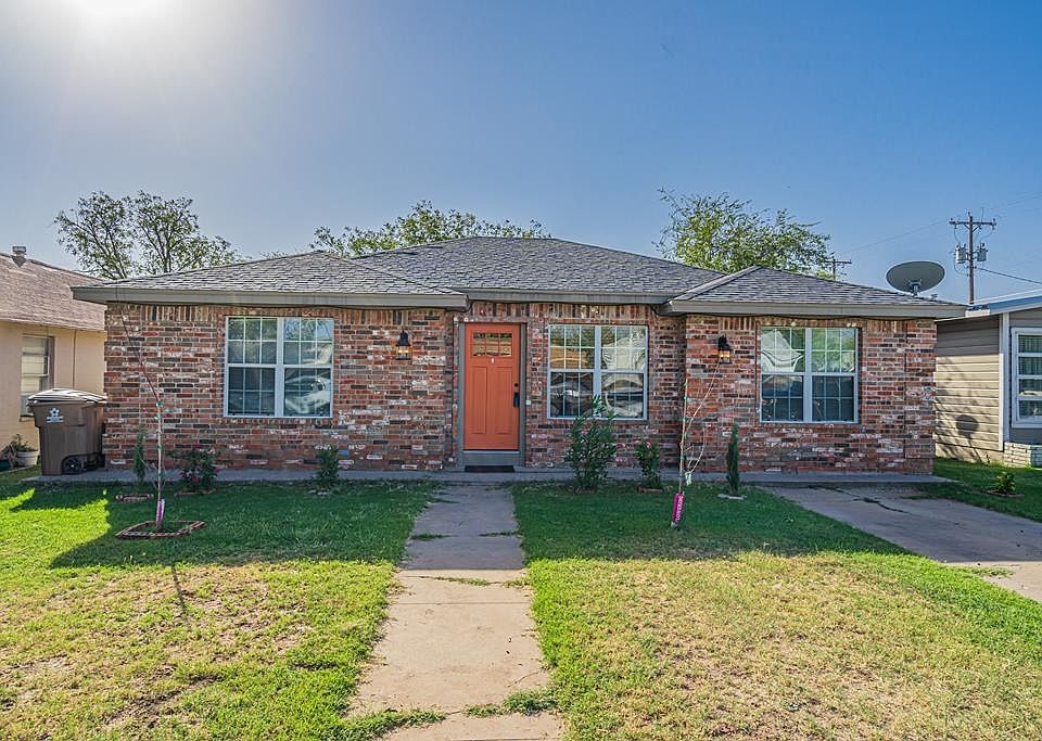 1st image of 2435 San Antonio St