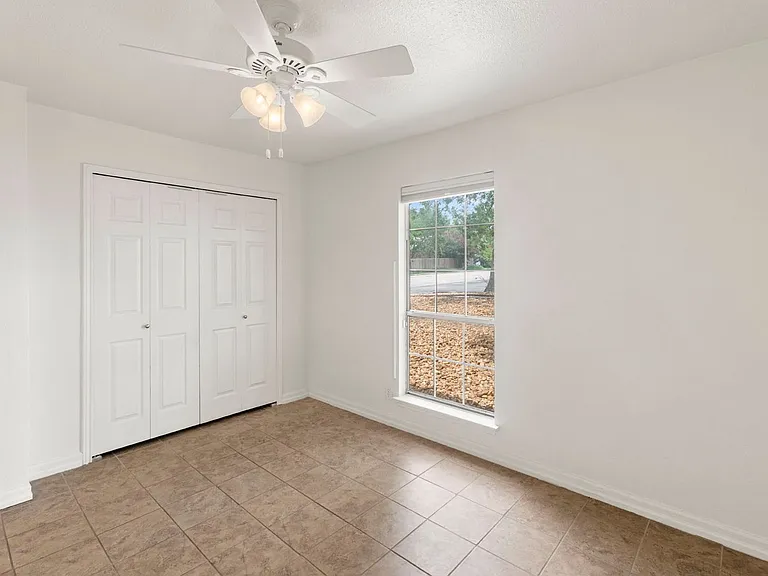 4602 Oak Climb — Photo 13