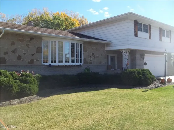 6981 Anthony Ln, Parma Heights, OH 44130