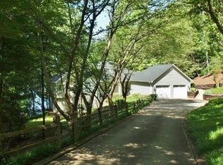 200 Royal Oaks Dr, Anderson, SC 29625