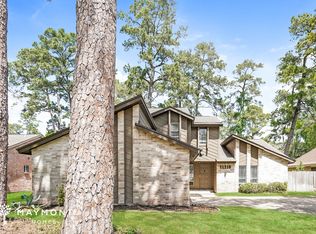 11210 Crooked Pine Dr, Cypress, TX 77429