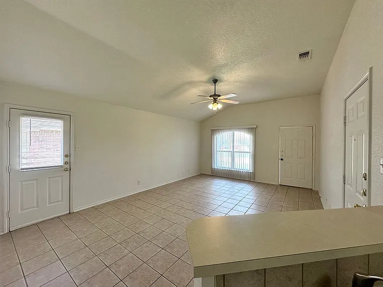 214 Dale Earnhardt Dr — Photo 6