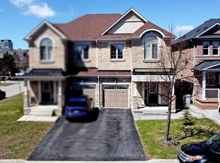 70 Lealinds Rd, Vaughan, ON