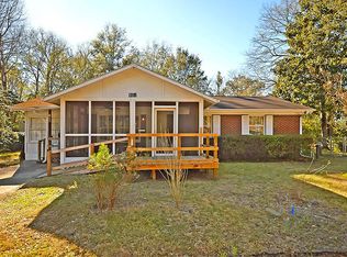 1454 Village Rd, Charleston, SC 29407