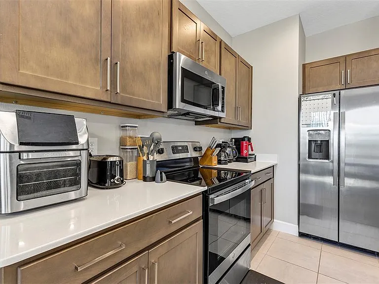 1401 Captiva Cv #23 — Photo 9