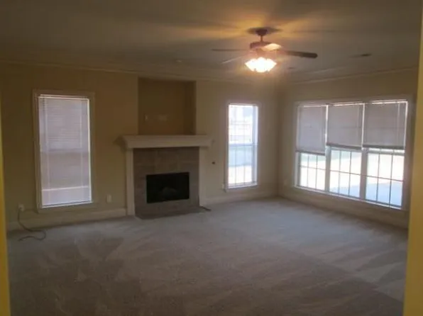 262 Whispering Wind Cir, Marion, AR 72364